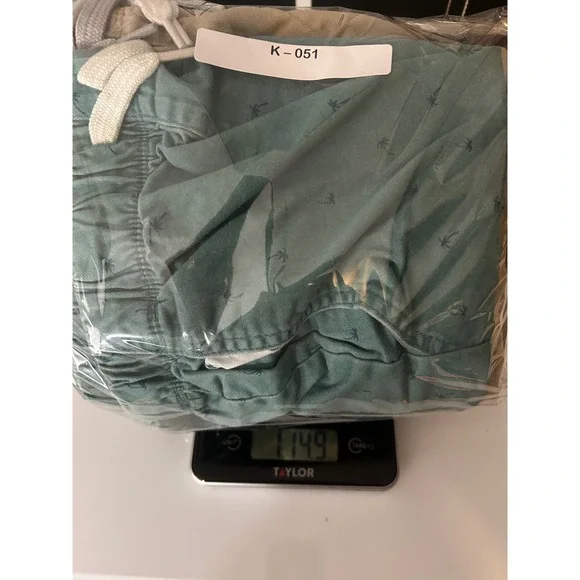 Old Navy Boys Shorts Bundle 4 Pack Pull On Elastic Waist Casual Playwear - Picture 14 of 14